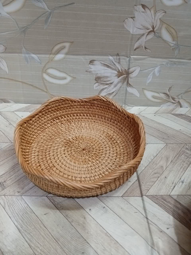 سبد حصیری موج دار