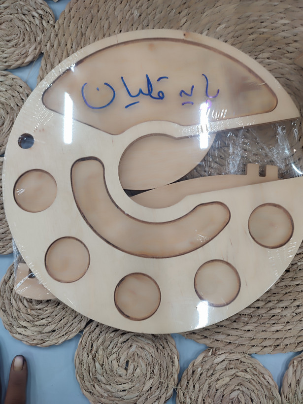 استند سینی ومزه قلیان