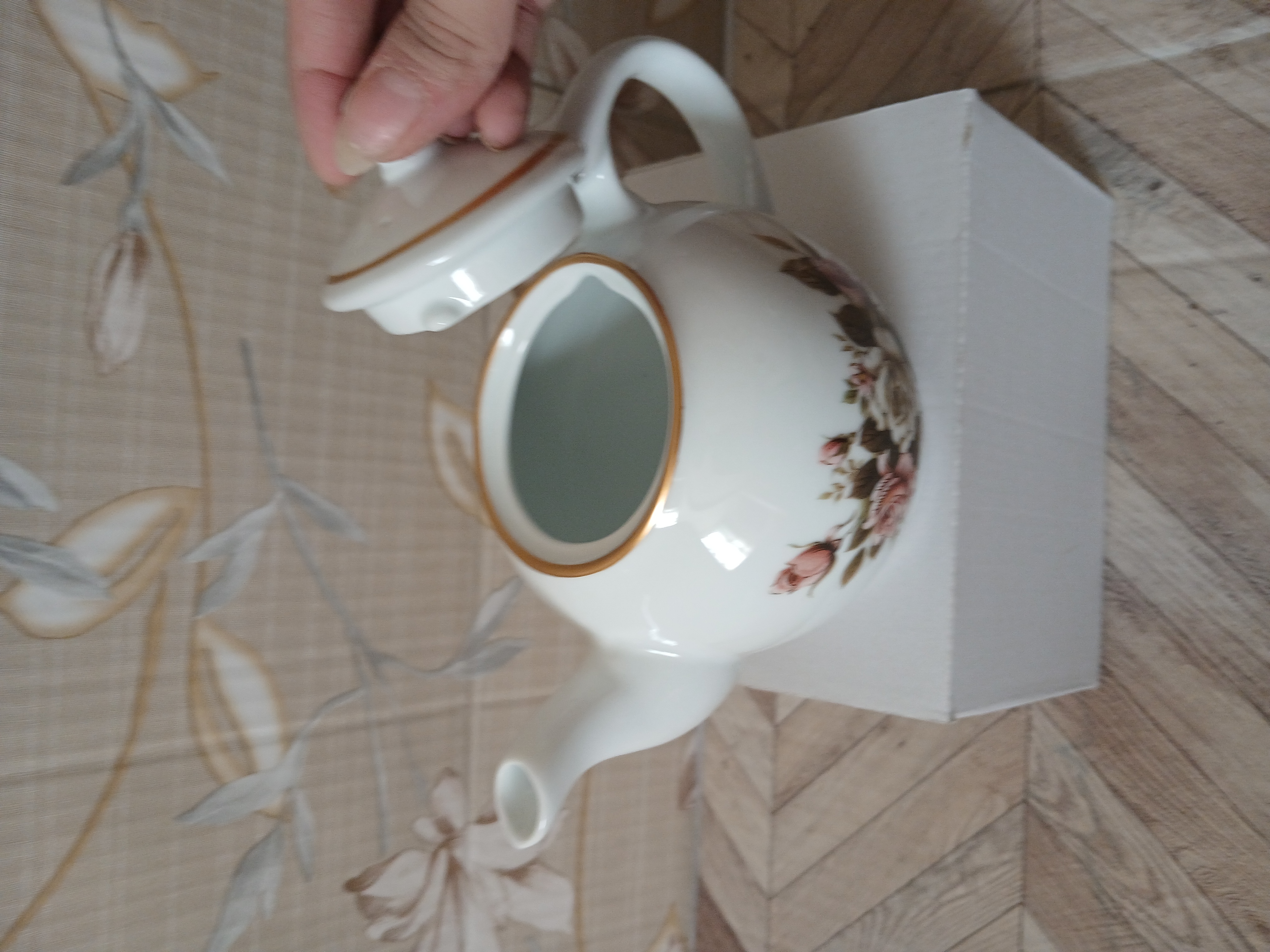 قوری چینی 4 کاپ