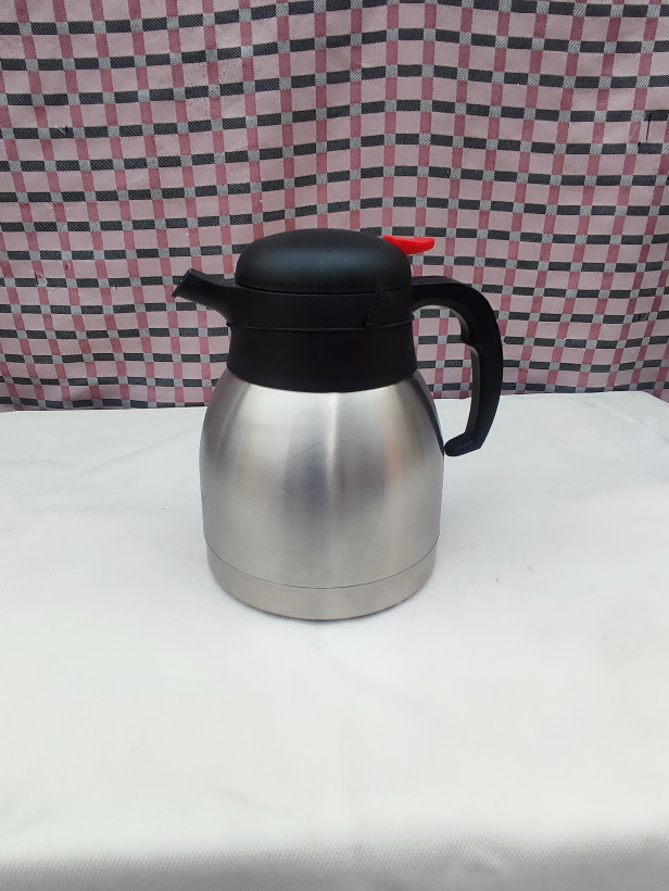 فلاسک ۱٫۵ لیتر تمام استیل