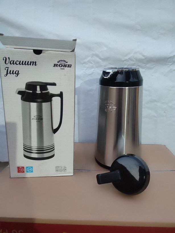 فلاسک چای ( بدنه استیل ،داخل شیشه)