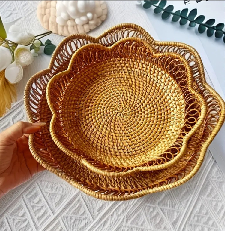 سبد حصیری بافت ۲ سایز طرح گل ( وارداتی)
