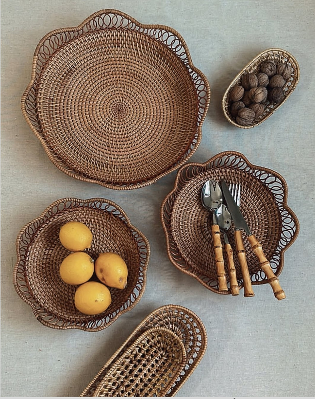 سبد حصیری بافت ۲ سایز طرح گل ( وارداتی)